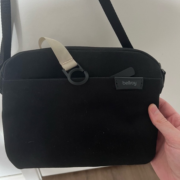 Bellroy City Pouch Plus - Picture 5 of 5